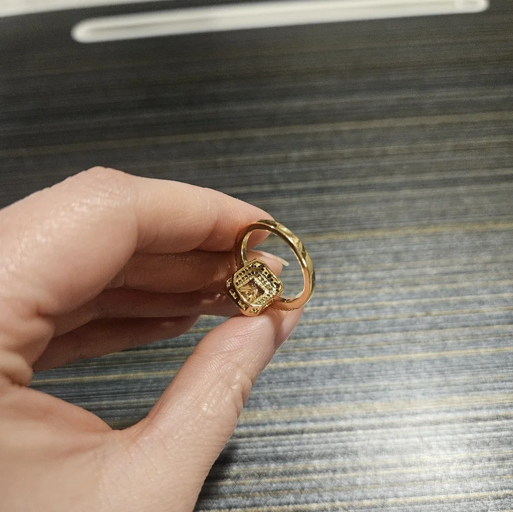 Gold and Morganite Cocktail Ring Size 7 - Picture 5 of 6